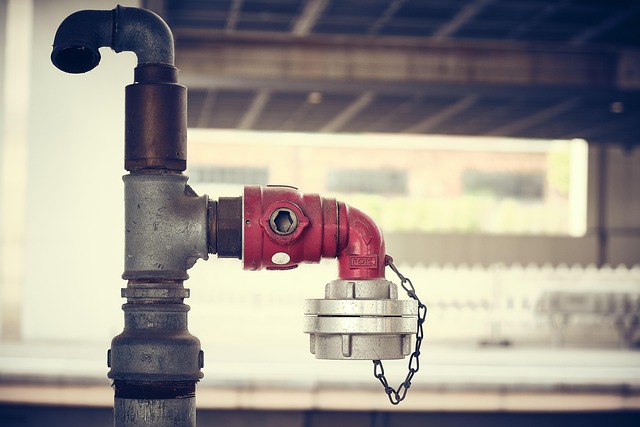 leaking-pipe-640x480-72124688.jpeg