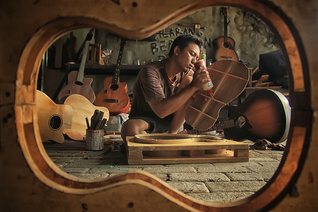 repair-technician-640x480-7911552.jpeg