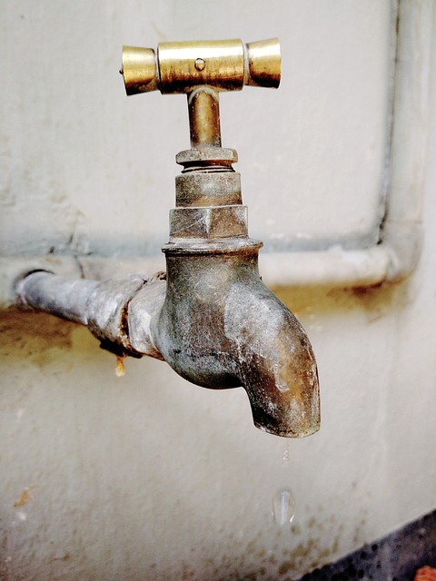 commercial-plumbing-640x480-56436639.jpeg