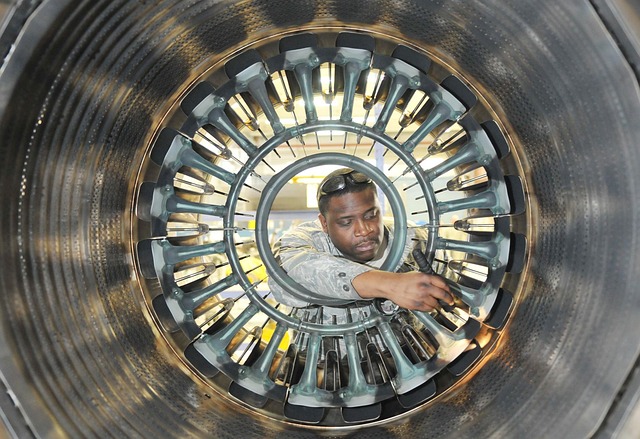 repair-technician-640x480-85115882.jpeg