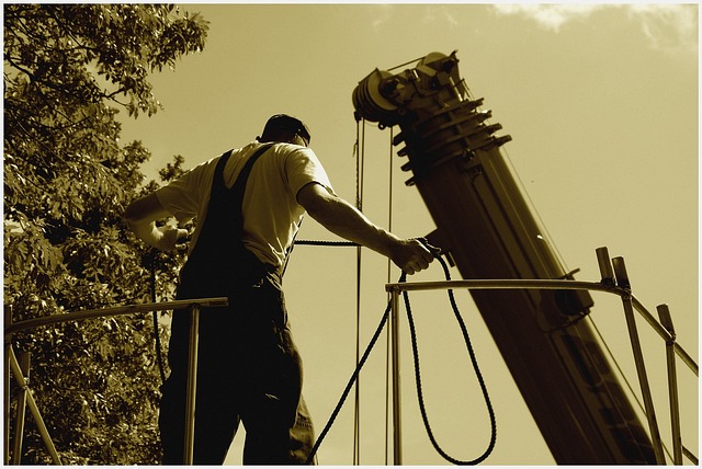 repair-technician-640x480-97183823.jpeg
