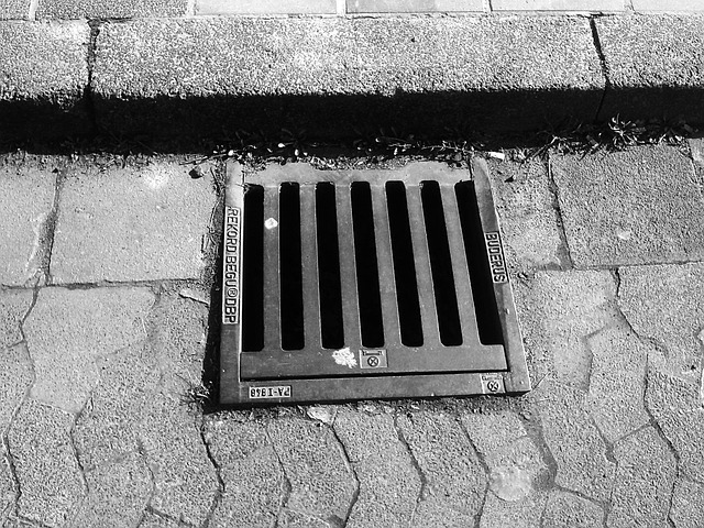 drain-cleaning-640x480-84469270.jpeg
