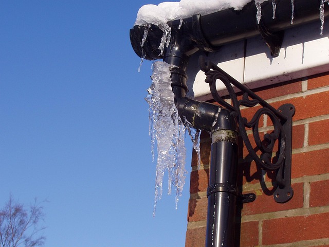 leaking-pipe-640x480-4873537.jpeg