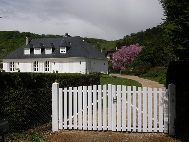 residential-plumbing-640x480-87649633.jpeg